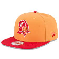 Shop at lids during this super bowl championship celebration by shopping tampa bay buccaneers hats including the locker room buccaneers super bowl championship hat worn by the players during the celebrations. Men S New Era Orange Red Tampa Bay Buccaneers Historic Logo Baycik 9fifty Snapback Adjustable Hat