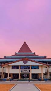Officially founded on march 11th 1976. Universitas Sebelas Maret Motivasi Belajar Fotografi Motivasi