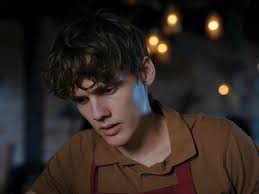 If this isn't how you picture Remus Lupin you're wrong