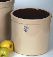 Every so often, sprinkle in some dill seeds, a few cloves of garlic, and some black tea. 2 Gallon Numbered Stoneware Crock Fermenting And Pickling Lehman S