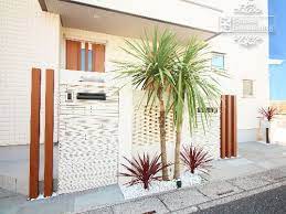 オープン外構 二世帯住宅 玄関アプローチ デザイン 西海岸 インテリア diy 家の外壁