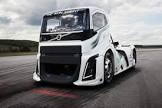 VOLVO-TRUCK