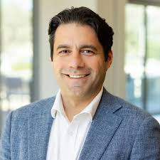 Leadership Committed to Medical Innovation