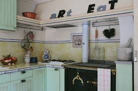 The Ikea Stat Kitchen Madeover Into An Italian Kitchen Ikea Hackers Kitchen Cupboards Paint Country Kitchen Designs Kitchen Color Trends
