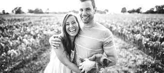 As well as some good practices that make things easier. Funny Text Messages To Make Her Laugh 10 Funny Things To Say To A Girl To Make Her Laugh Over Text Read Romantic Short Stories Love Letters