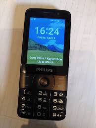 Philips Xenium E518 : r/dumbphones