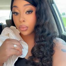 Can I see everyone's Disney princess cakes?