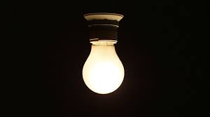A interrupção aconteceu por volta das 8h25 e retornou completamente por volta das 12h30. Mau Tempo Sete Concelhos Com Falhas De Luz Tvi24