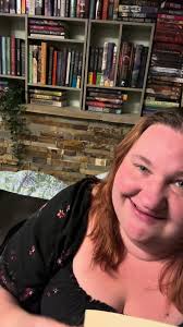 Reseña de 'The Combat Codes': Un viaje distópico