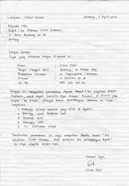 Surat lamaran kerja di buat untuk memenuhi persyaratan mutlak jika kita ingin melamar sebuah pekerjaan disuatu perusahaan. Contoh Surat Lamaran Kerja Tulis Tangan Untuk Pabrik Kumpulan Contoh Gambar