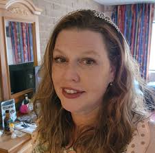 Hey people.. long time lurker, first time poster 🙂 So my husband and I are  sitting here and the show 'Carl sagans cosmos' came up. I said 'I love that  show, it