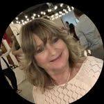 Sandy Traxler's Instagram, Twitter & Facebook