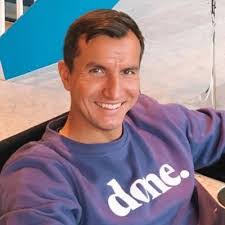 Tom Sundstrom's Instagram, Twitter & Facebook