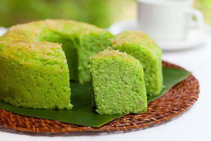 Plus vert et moins cher que le matcha : le pandan intrigue les food lovers  | Saveurs Magazine