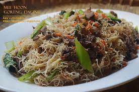 Bihun goreng daging pkp style | fried vermicelli quarantine style. Amie S Little Kitchen Mee Hoon Goreng Daging