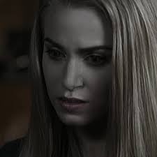 Twilight Rosalie and Bella Moments