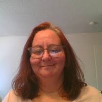 Jennifer Dohm's Instagram, Twitter & Facebook