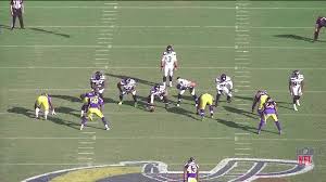 Former pitt football player #97 chasing nfl dream. Suh Donald Teamwork The Rams Huddle