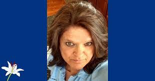 Kim Ebright's Instagram, Twitter & Facebook