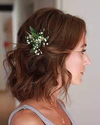 werbung das make up habt ihr schon gesehen hier folgt noch die lockere frisur dazu luftig und keine grosse locken haare hochzeit brautfrisur frisur braut