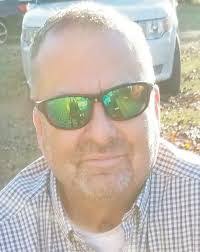 Steve Jolly's Instagram, Twitter & Facebook