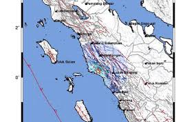 Gempa ini berpusat di laut, tepatnya 82 kilometer barat daya padang sidempuan. Gempa M4 6 Guncang Pasaman Barat Sumbar Bagian 1