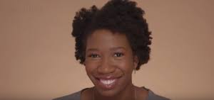 Co-Founder Amanda Johnson Using Skin Silk Loose Setting Powder