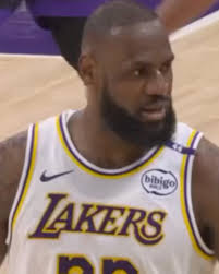 LeBron is so far and away the most versatile player ever. 🐐