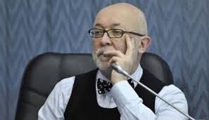 Сергій владиславович проскурня (28 листопада 1957, львів — 1 лютого 2021) — український театральний режисер, продюсер. Pishov Iz Zhittya Rezhiser Sergij Proskurnya