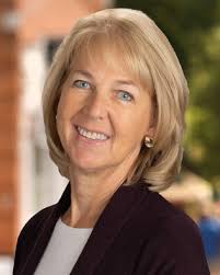 Kim Munoz, CENTURY 21 Real Estate Agent in Montclair, VA