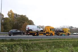 Een man kwam bij het ongeluk om het leven. Ongeluk Met Zes Auto S Op A2 Ter Hoogte Van Boxtel Den Bosch Vught Bd Nl