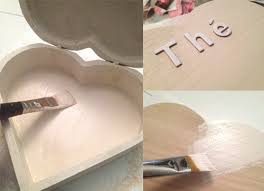 Une petite malle ou un coffret en bois effet palette pour vos serviettes de cuisine ? Diy Une Boite A The Pour Mamie Le Blog Scrapmalin