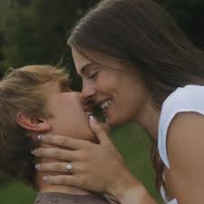 YOU GUYS!! I just love Anna & Adam!!! They are just the best and I just HAD  to share some of their wedding photos with you