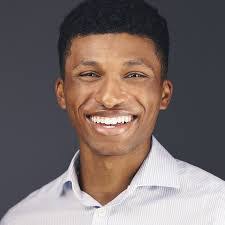 Dominique Lincoln's Instagram, Twitter & Facebook