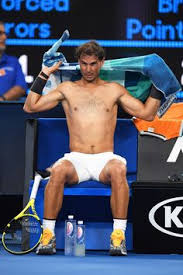 De minaur e munar non si sono mai sfidati a livello di circuito maggiore, mentre si sono già affrontati una volta a livello futures (2016) e una a livello challenger (2017). Alex De Minaur Tattoo Rafael Nadal Pulls No Punches To Knock Out Teenager Alex De Minaur Wimbledon 2018 The Guardian Alex De Minaur Pronounced ËˆaleÉ¡z De MiËˆÉ²awÉ¾