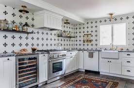 While traditional kitchen islands might certainly have their place in a victorian kitchen, repurposed dressers and desks often have a rounded, feminine feel that is common to this kitchen design. 50 Victorian Kitchen Ideas Photos Home Stratosphere