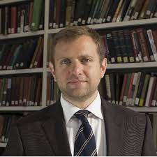 Riccardo Crescenzi (@crescenzi_r)