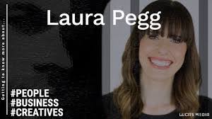 Laura Pech's Instagram, Twitter & Facebook