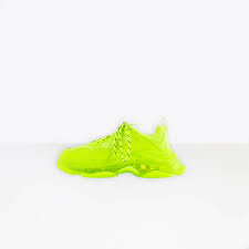 You can't afford me but i'm fire af. Triple S Clear Sole Sneaker Fur Herren In Gelb Balenciaga De