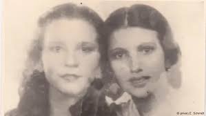 Auschwitz survivor lives in fear of new Nazis