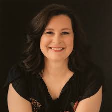 Sherry Hollandsworth's Instagram, Twitter & Facebook