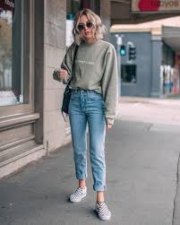 Fashion Style Stylish Fashionlook Fashionmodels Photooftheday Fashiontrend Fashionphoto Mom Jeans Comfy Jeans Outfit Blue Jeans Outfit Winter