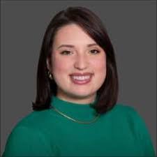 Lori Low's Instagram, Twitter & Facebook