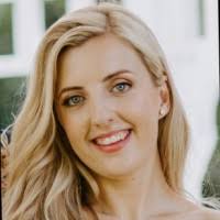 100+ "Dr Zoe" profiles