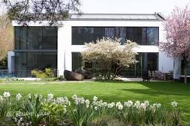 Moderner Garten Mit Felsenbirne Gartenplanung Renate Waas Munchen Moderner Garten Garten Garten Design