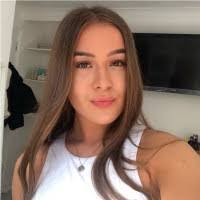 Chloe Nowak's Instagram, Twitter & Facebook