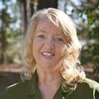 Esther Keene's Instagram, Twitter & Facebook