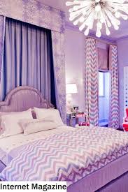 Warna cat kamar tidur putih akan memantulkan cahaya dan membuat ruangan lebih cerah serta menghadirkan kesan terbuka. Tip Dan Foto Untuk Dekorasi Kamar Tidur Dengan Lavender 2021 Rumah Nc To Do