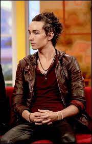Robert Sheehan Robert Sheehan Robert Misfits Series