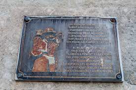 Havana Kuba 22 Februar 2016 Plakette Auf Dem Gebaude Des Museums Fur Wissenschaftsgeschichte Es Erinnert An Die Hommage An Albert Einstein Lizenzfreie Fotos Bilder Und Stock Fotografie Image 92560477